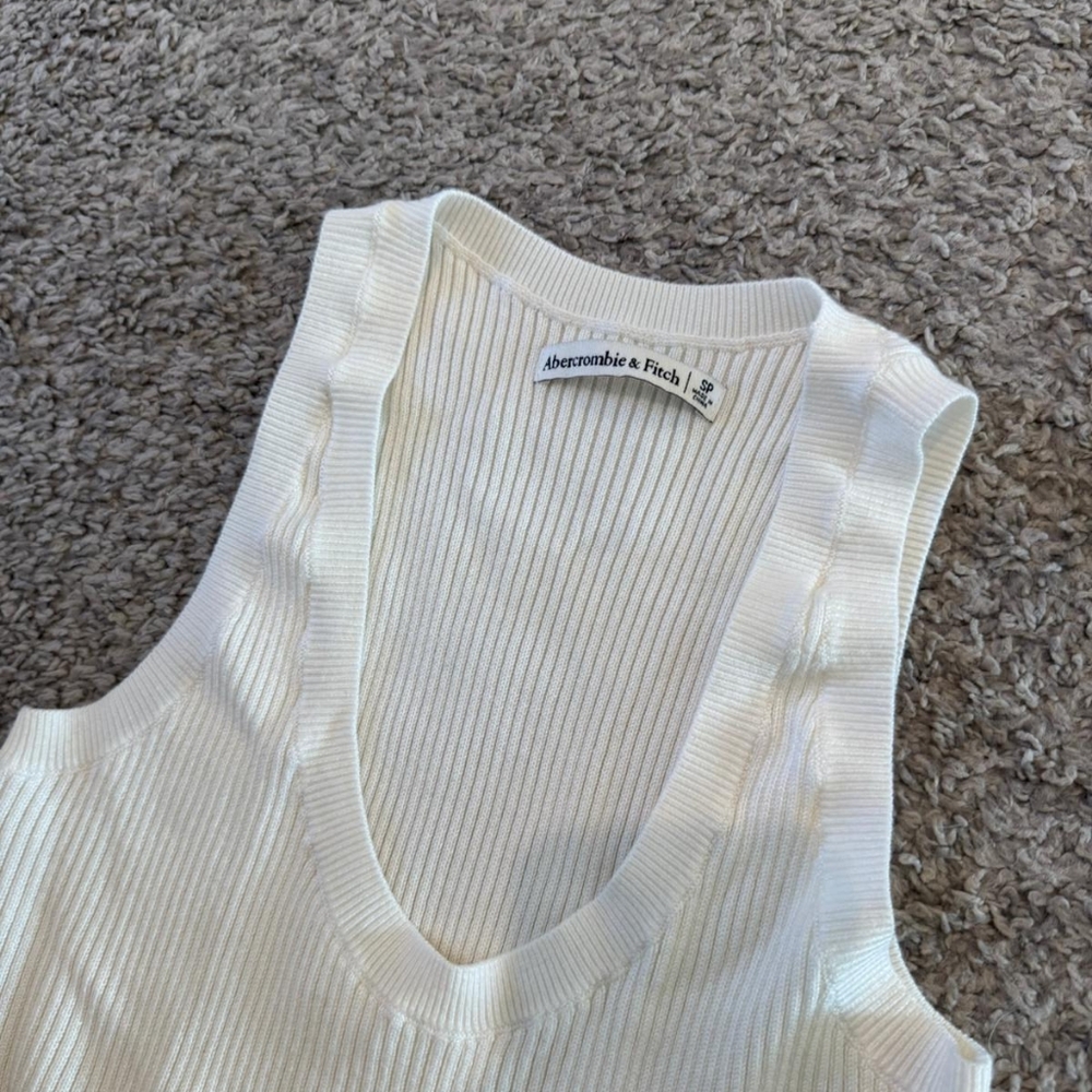 Abercrombie White Cut-Out Sleeveless Dress - Picture 3 of 3